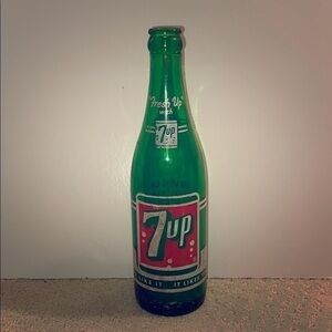 Extremely Rare & Vintage 1958 7up Glass Bottle